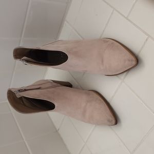 Linea Paolo Westley blush suede booties